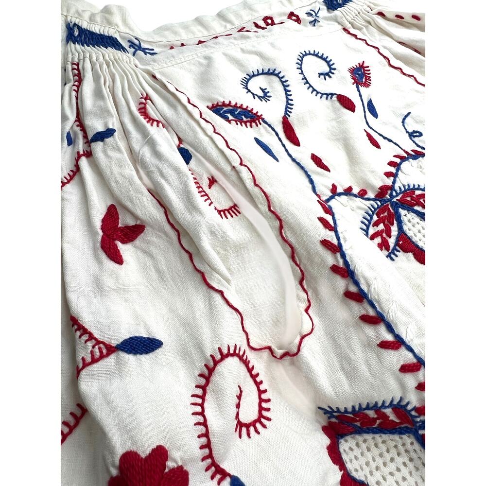 vintage apron Portugal folk art hand embroidery cottage core farmhouse Folkloric - Picture 4 of 6
